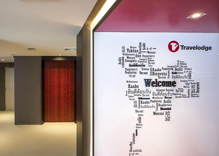 Travelodge Sukhumvit 11 4* Banguecoque